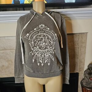 Freeze Greenish Grey 'Chase Your Dreams' Dream catcher sweater hoodie. Size XS